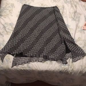 Gray and black patterned skirt!